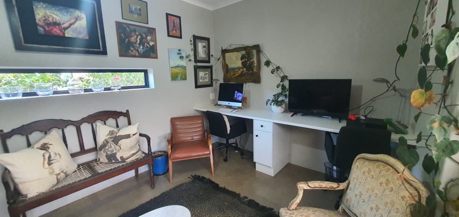 4 Bedroom Property for Sale in Linkside Western Cape